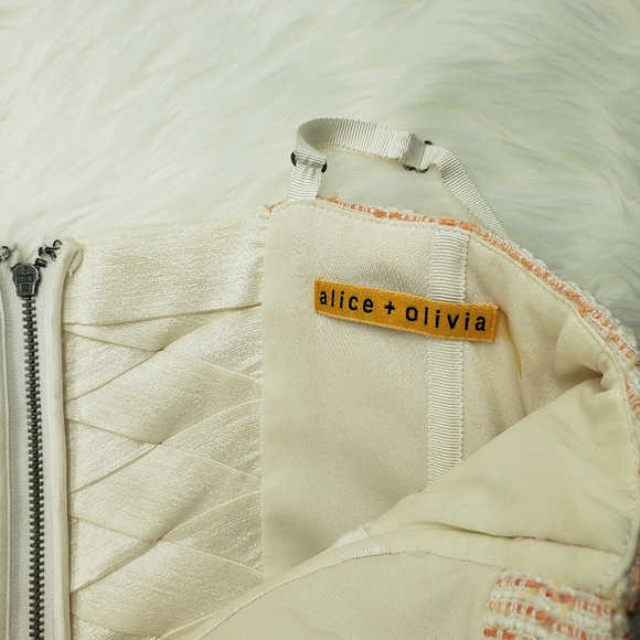 SOLD Alice + Olivia Tweed Pattern Mini Dress - Picture 5 of 14